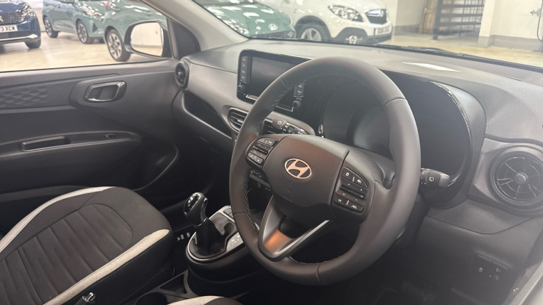 Hyundai i10 1.0 [63] Advance 5dr Auto [Nav] Petrol Hatchback